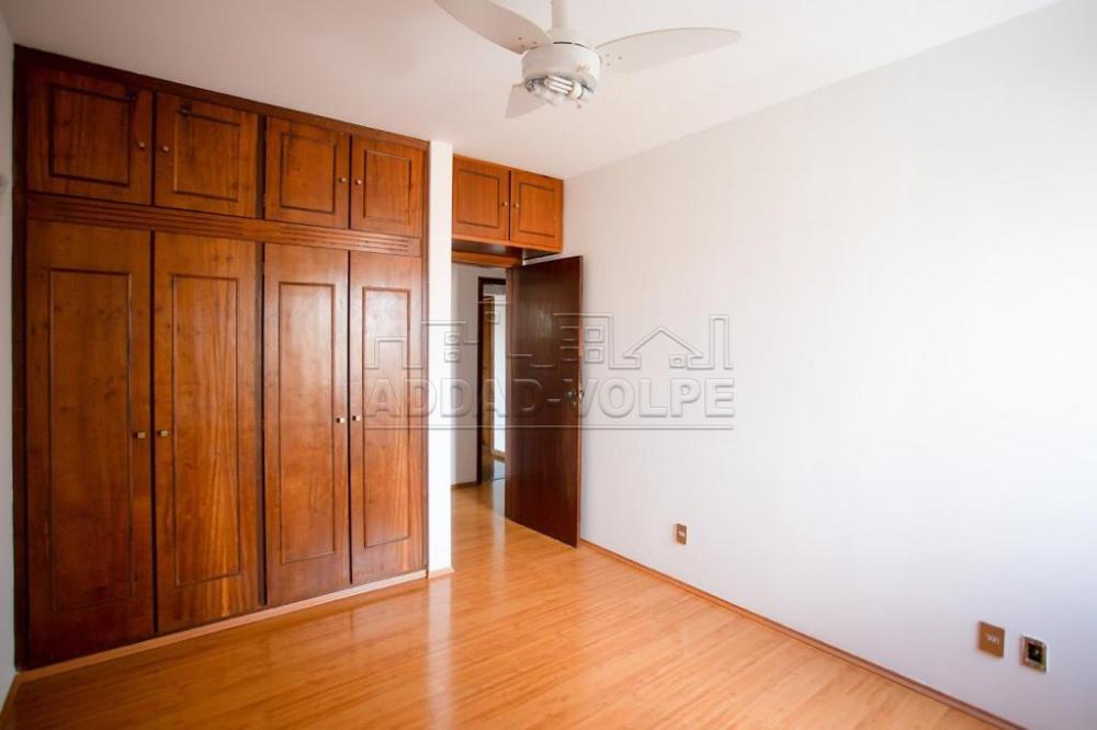 Alugar Apartamento / Padrão em Bauru R$ 1.300,00 - Foto 7 Alugar Apartamento / Padrão em Bauru R$ 1.300,00 - Foto 7