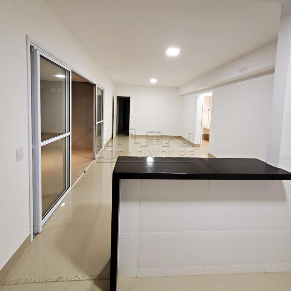 Alugar Apartamento / Padrão em Bauru R$ 3.800,00 - Foto 4