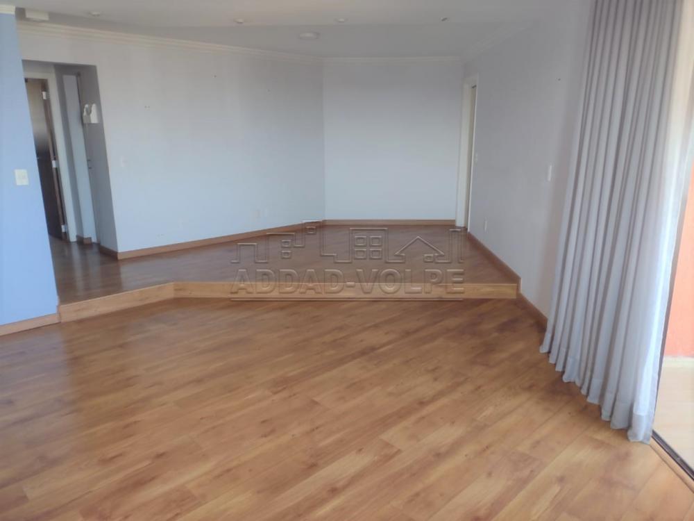 Comprar Apartamento / Padrão em Bauru R$ 700.000,00 - Foto 2