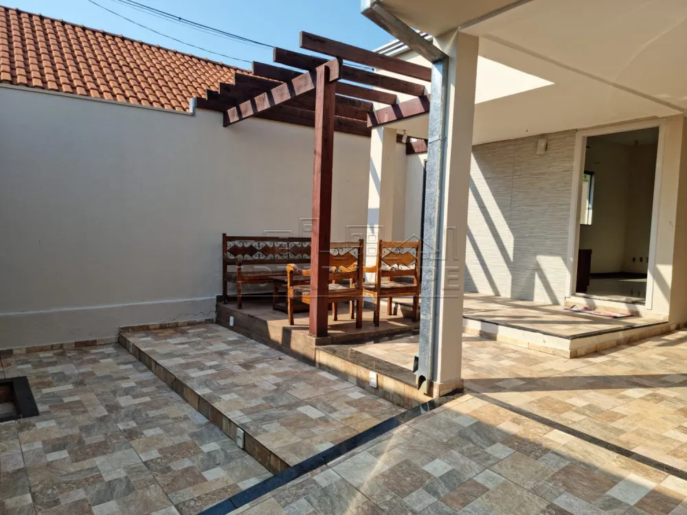 Alugar Casa / Padrão em Bauru R$ 3.000,00 - Foto 3