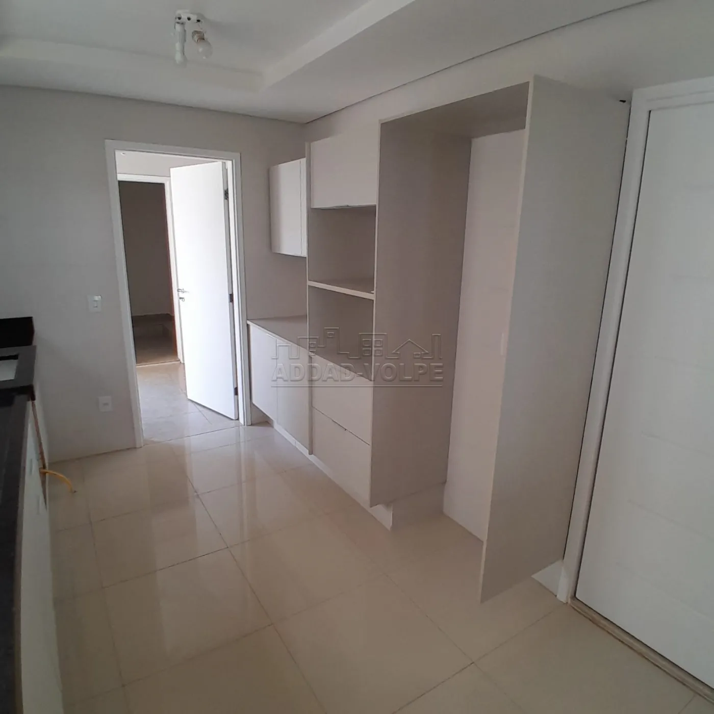Alugar Casa / Condomínio em BAURU R$ 4.000,00 - Foto 4