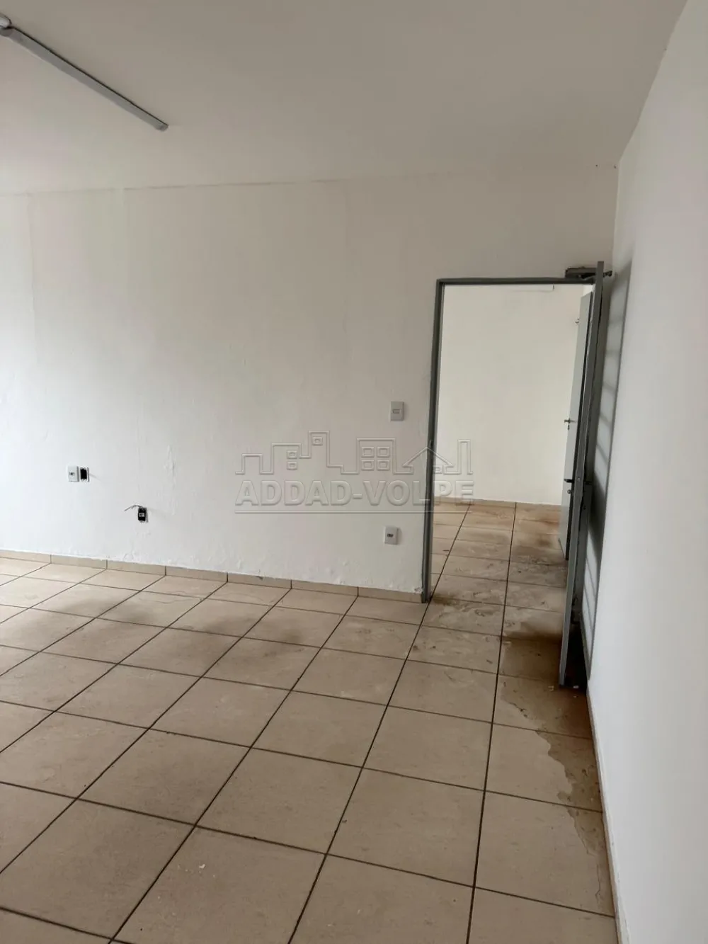 Alugar Comercial / Barracão em Bauru R$ 9.000,00 - Foto 6