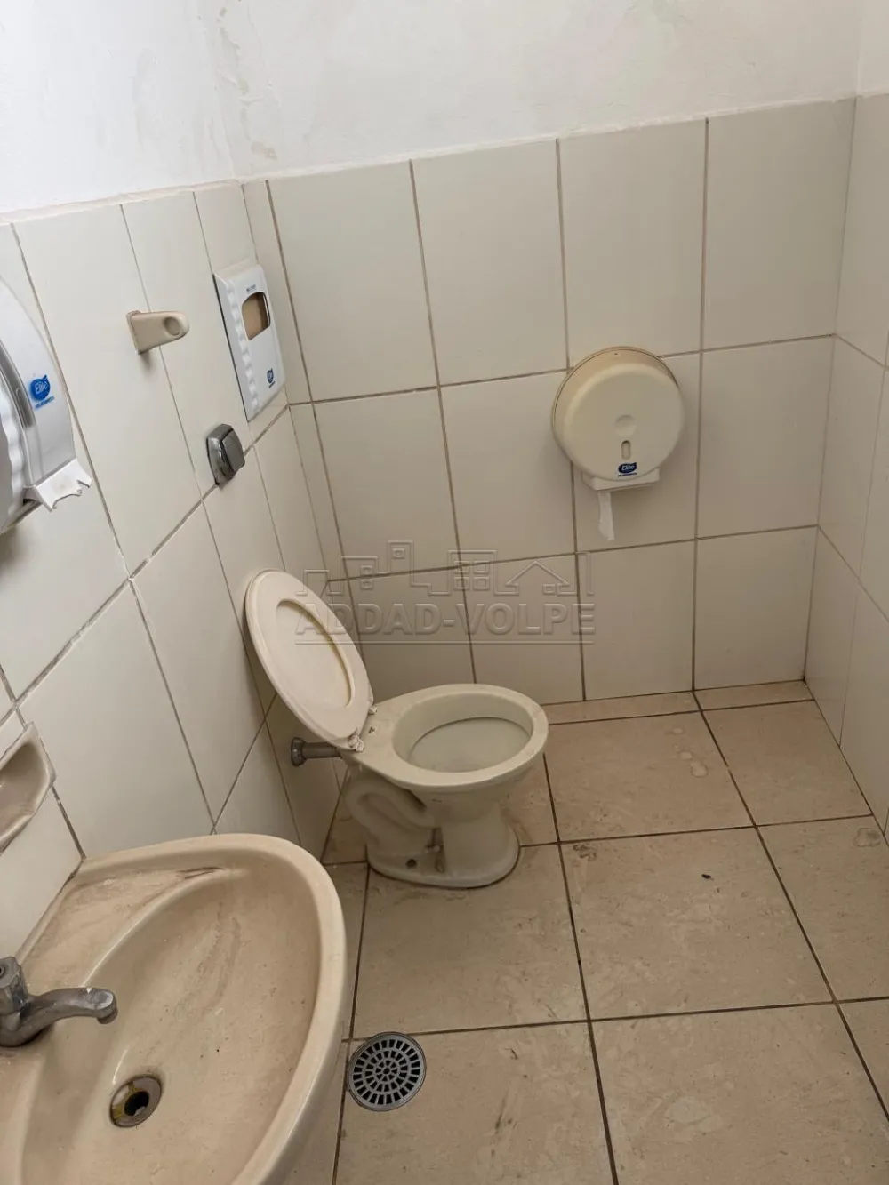 Alugar Comercial / Barracão em Bauru R$ 9.000,00 - Foto 11