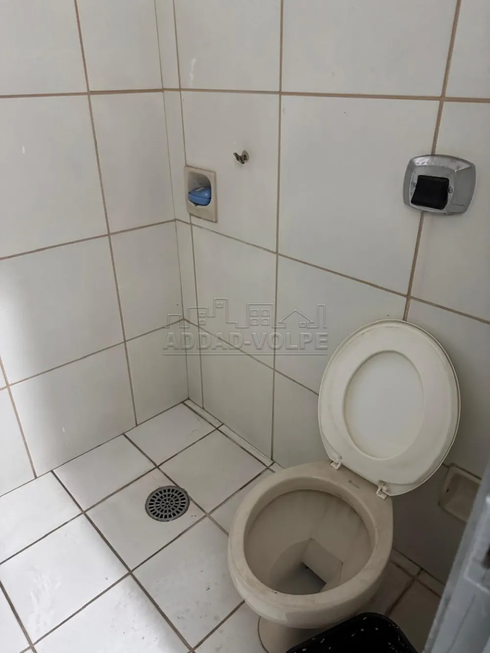 Alugar Comercial / Barracão em Bauru R$ 9.000,00 - Foto 15