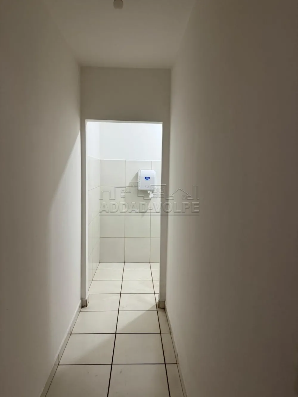 Alugar Comercial / Barracão em Bauru R$ 9.000,00 - Foto 16