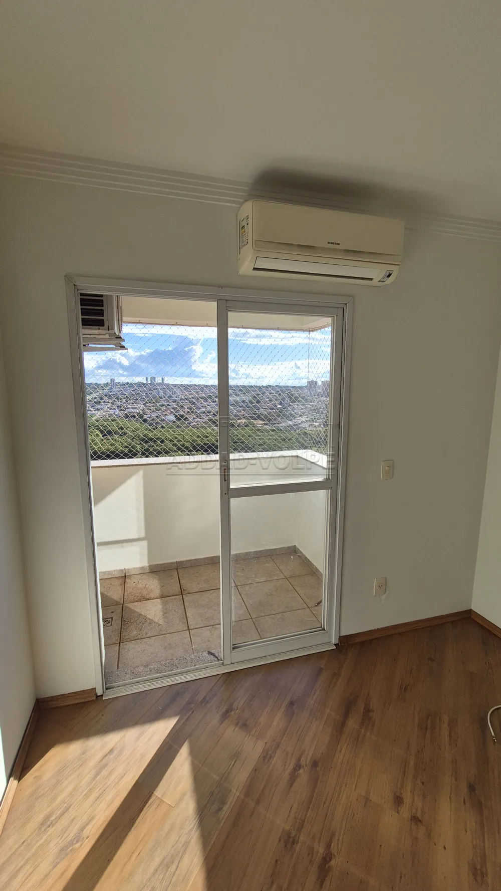 Comprar Apartamento / Padrão em Bauru R$ 420.000,00 - Foto 2