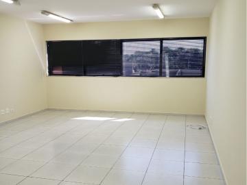 Alugar Comercial / Sala em Condomínio em Bauru. apenas R$ 1.300,00