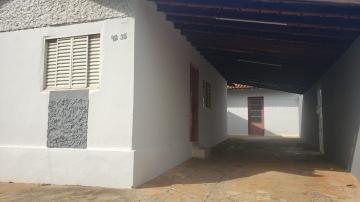 Alugar Casa / Padrão em Bauru. apenas R$ 1.300,00