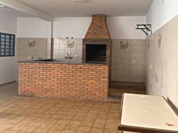 Alugar Casa / Padrão em Bauru. apenas R$ 2.500,00