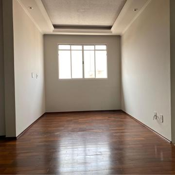 Alugar Apartamento / Padrão em Bauru. apenas R$ 800,00