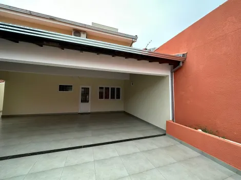 Alugar Casa / Padrão em Bauru. apenas R$ 680.000,00