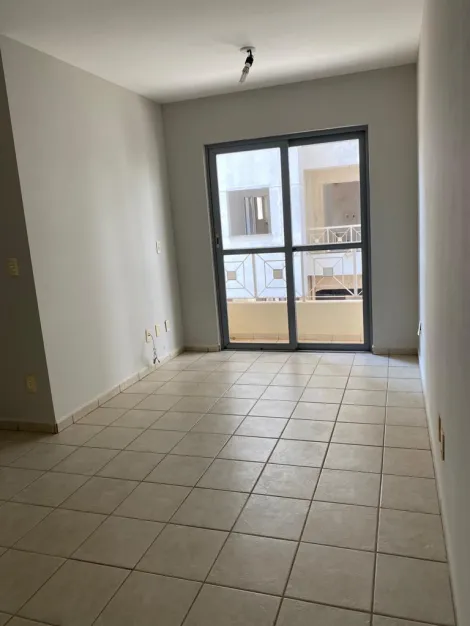 Alugar Apartamento / Padrão em Bauru. apenas R$ 1.000,00