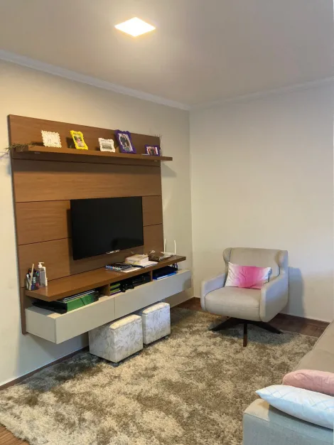 Alugar Apartamento / Padrão em Bauru. apenas R$ 320.000,00