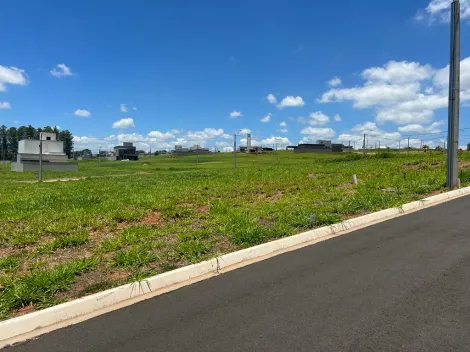 Alugar Terreno / Condomínio em Piratininga. apenas R$ 250.000,00