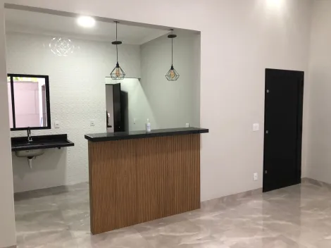 Alugar Casa / Padrão em Bauru. apenas R$ 595.000,00