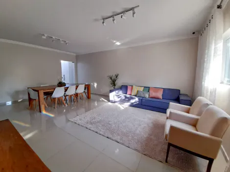 Alugar Casa / Condomínio em Bauru. apenas R$ 890.000,00
