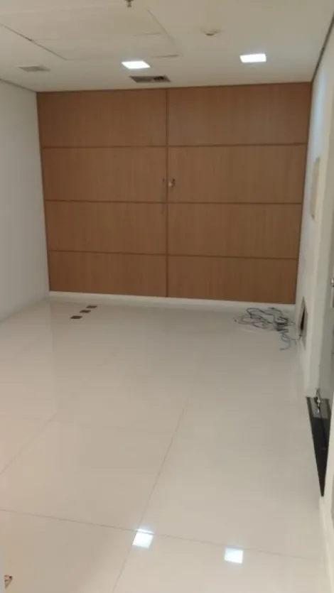 imagem 3 - Comercial - Sala imagem 3 - Comercial - Sala