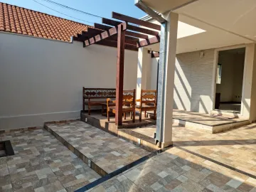 imagem 3 - Linda casa com 3 dormitórios (2 suítes), churrasqueira e Edícula imagem 3 - Linda casa com 3 dormitórios (2 suítes), churrasqueira e Edícula