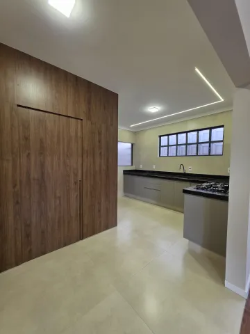 imagem 3 - REGIÃO NOBRE DA CIDADE, ESTORIL II, CASA ATUALIZADA À VENDA imagem 3 - REGIÃO NOBRE DA CIDADE, ESTORIL II, CASA ATUALIZADA À VENDA