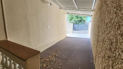 imagem 1 - Casa com amplo quintal e pomar, ideal para quem valoriza espaço, natureza e tranquilidade imagem 1 - Casa com amplo quintal e pomar, ideal para quem valoriza espaço, natureza e tranquilidade